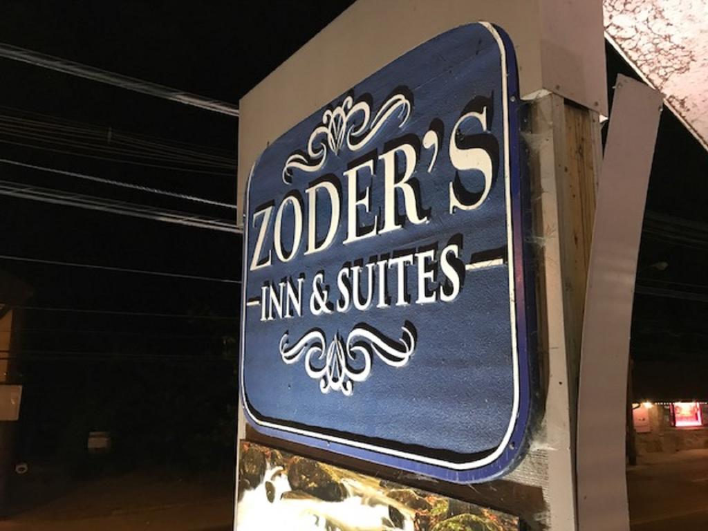 Zoders Inn And Suites Gatlinburg Eksteriør billede