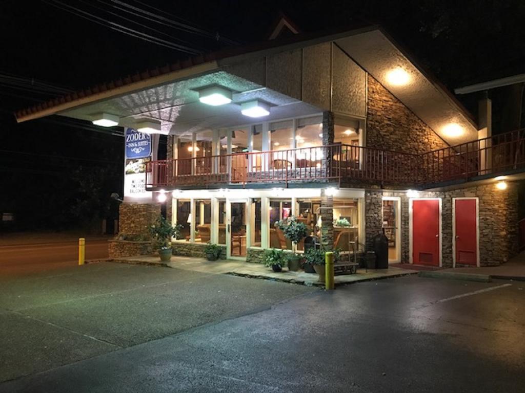 Zoders Inn And Suites Gatlinburg Eksteriør billede