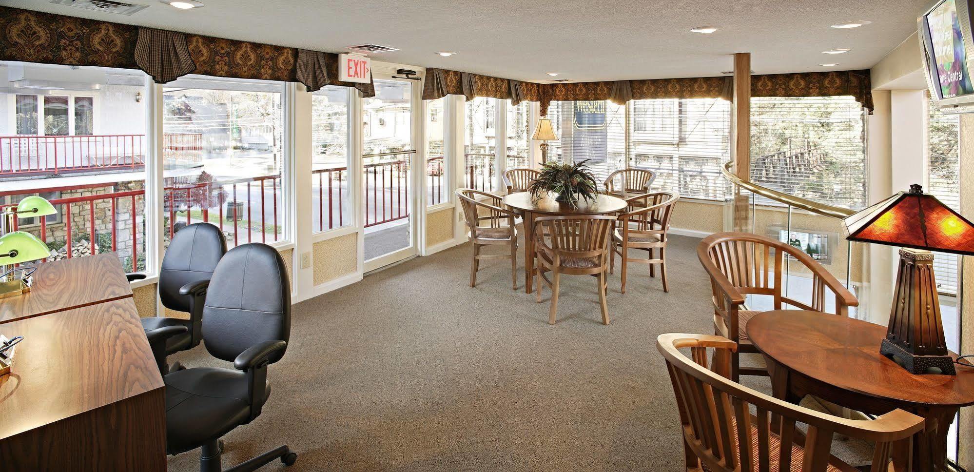 Zoders Inn And Suites Gatlinburg Eksteriør billede