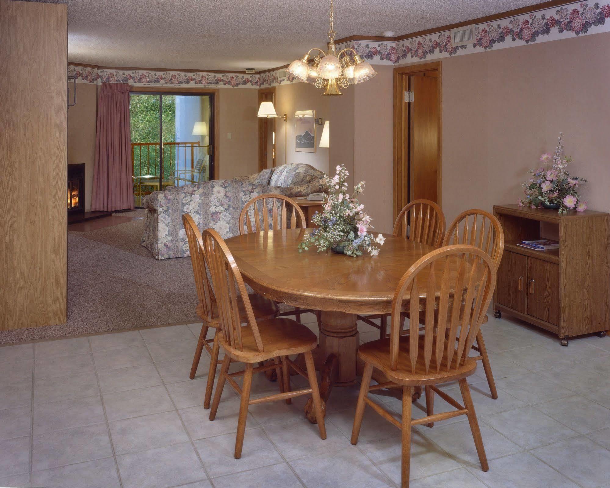 Zoders Inn And Suites Gatlinburg Værelse billede