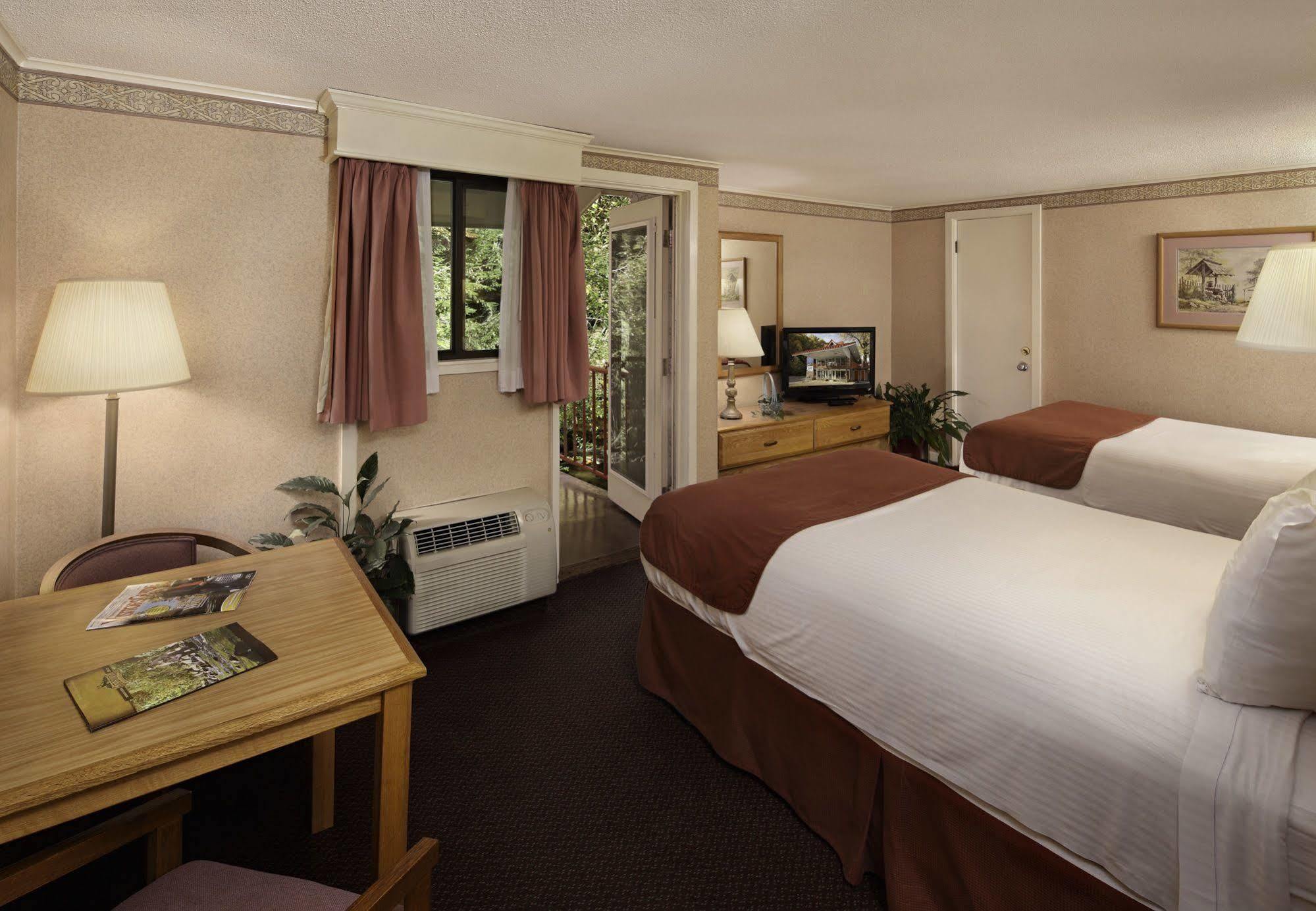Zoders Inn And Suites Gatlinburg Eksteriør billede